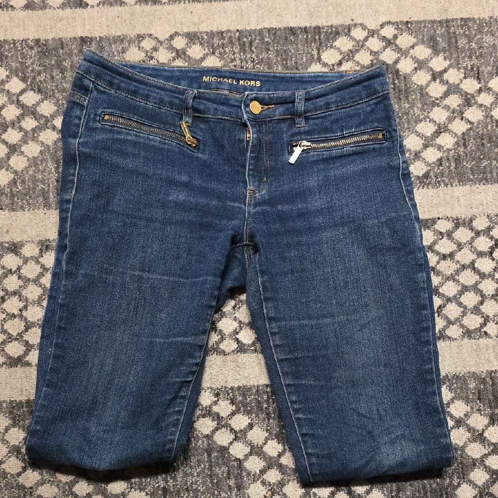 Michael Kors Blue Ankle Cropped Jeans with Modern Design